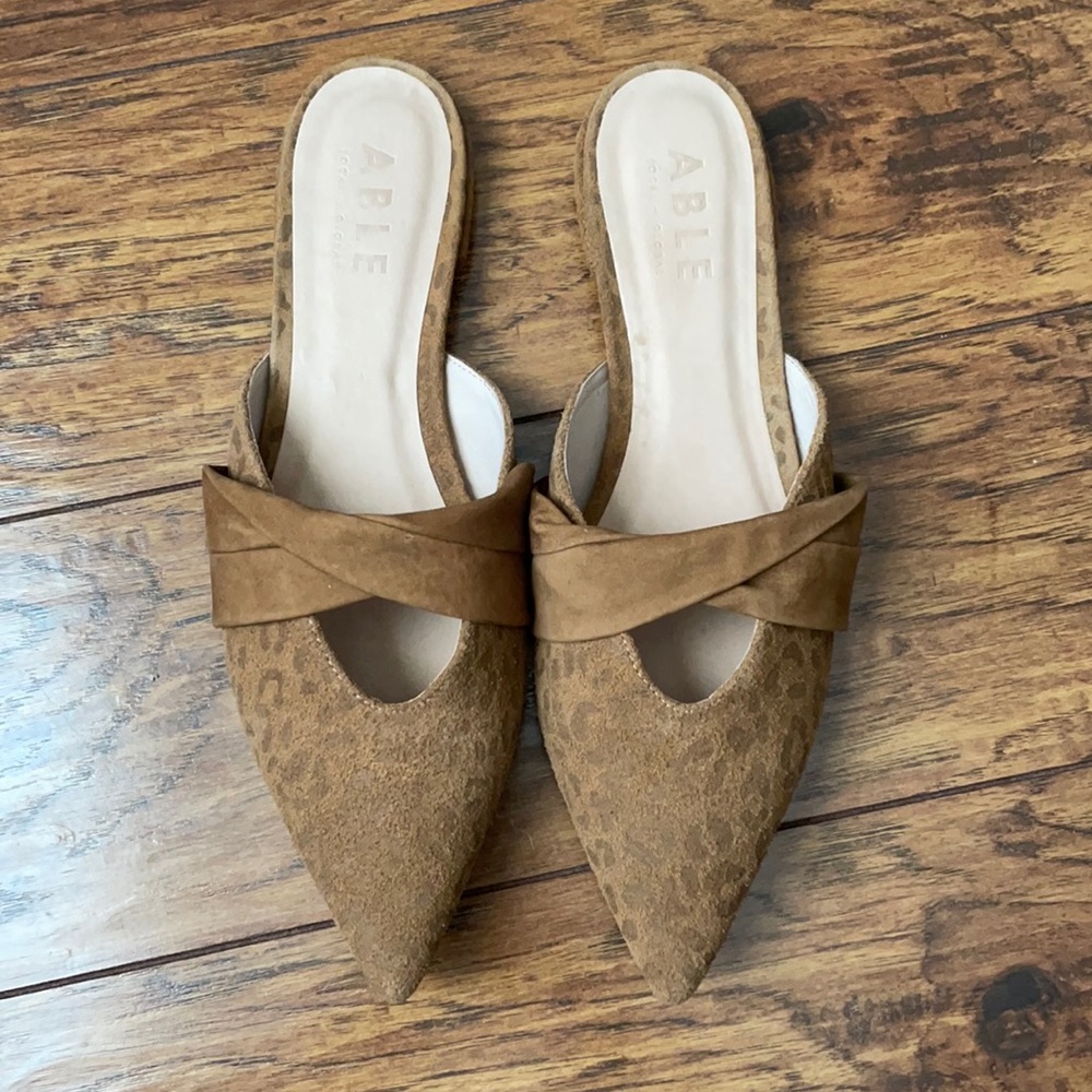 NWOT Able mules